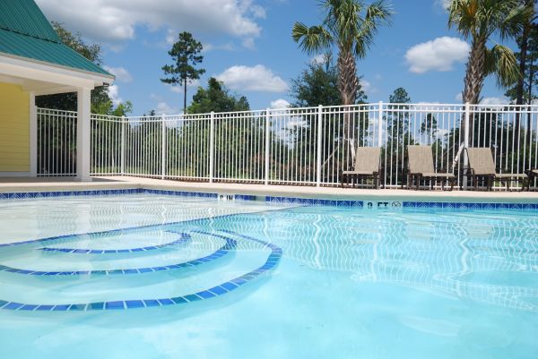 Pool Fence Repair in Alexandria