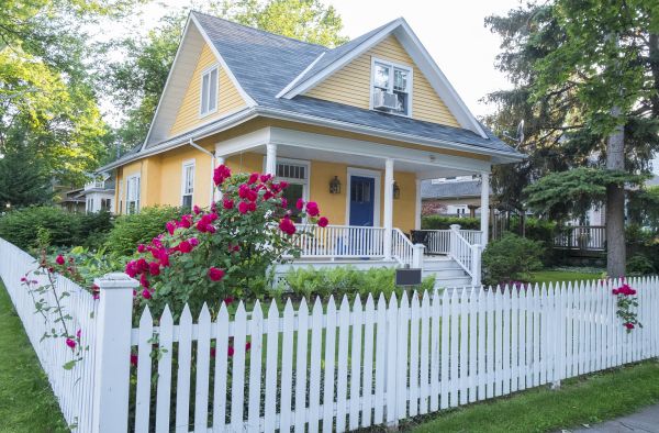 Residential Fence Repair in Alexandria
