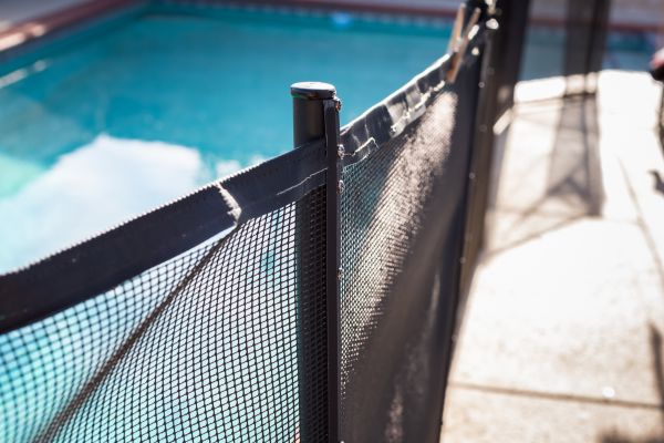 Mesh Pool Fence Construction in Alexandria