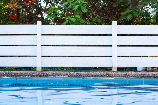Pool Deck Fence Repair in Alexandria