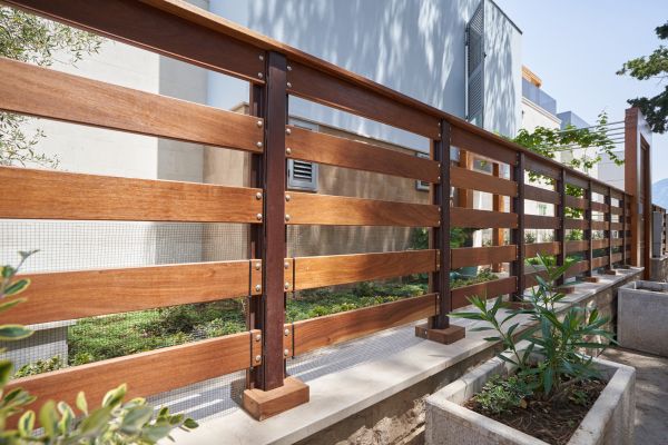 Horizontal Fence Installation in Alexandria