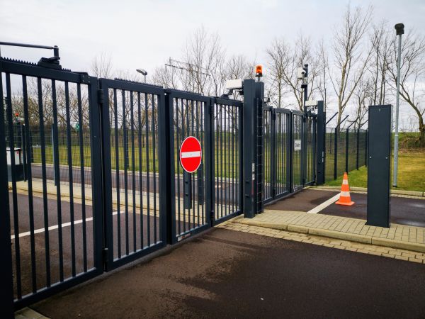 Business Fence Installation in Alexandria