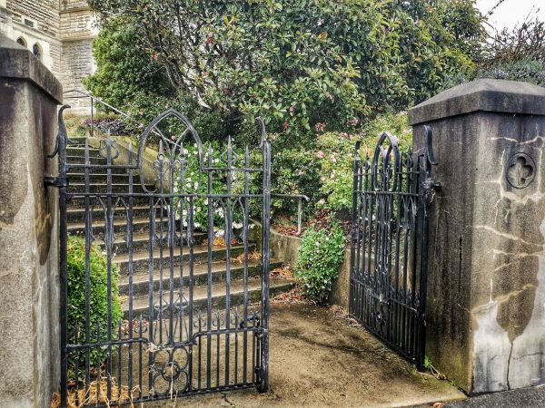 Steel Gate Repair in Alexandria