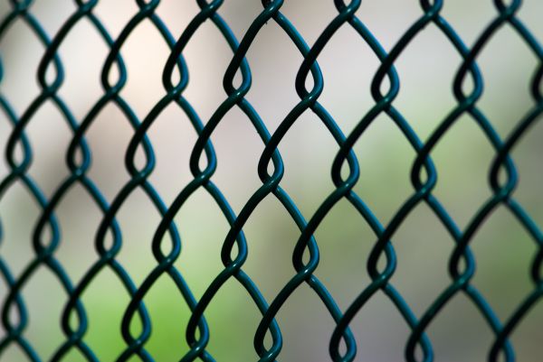 Vinyl Chain Link Fence Repair in Alexandria